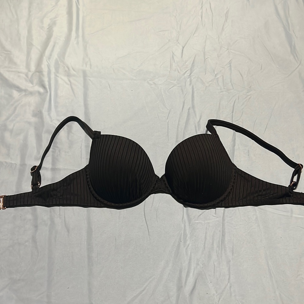 Target push-up bikini top